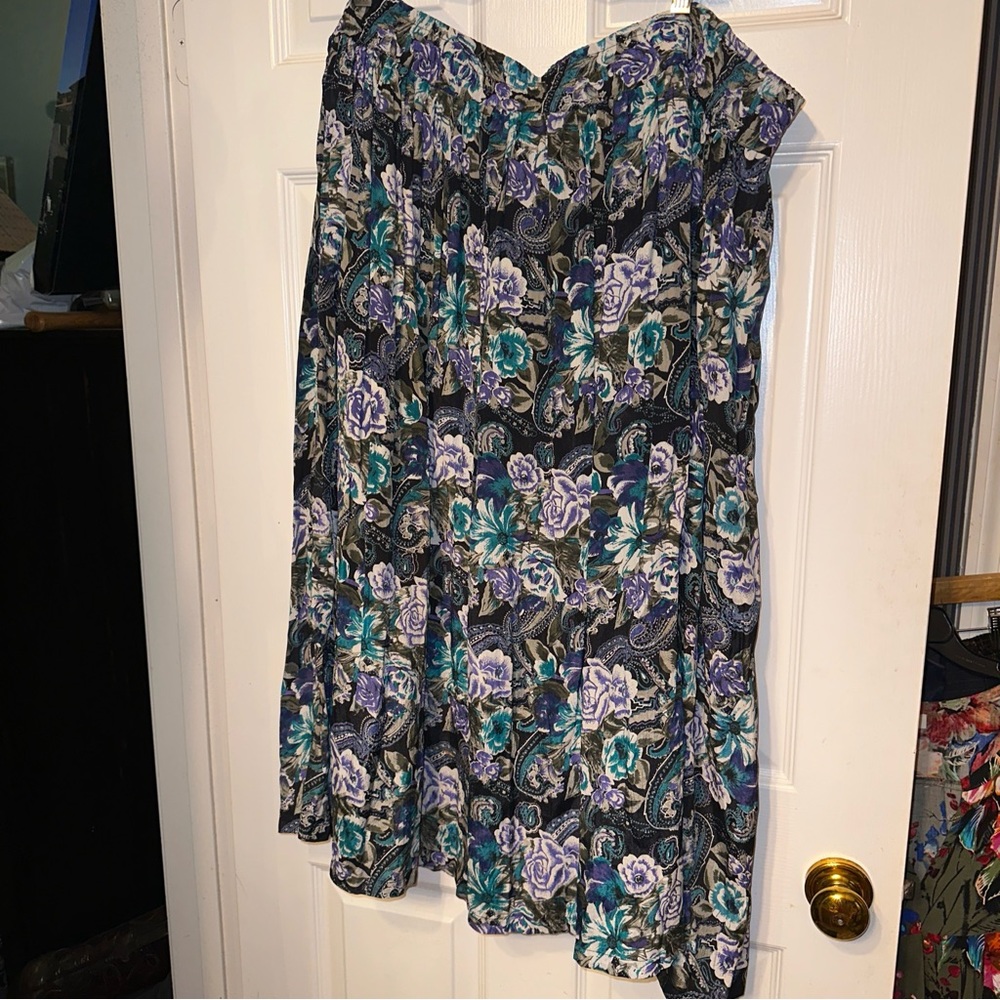 Adrian Jordan Size 26/28 Floral Full Length B Elastic Waist Skirt Women's